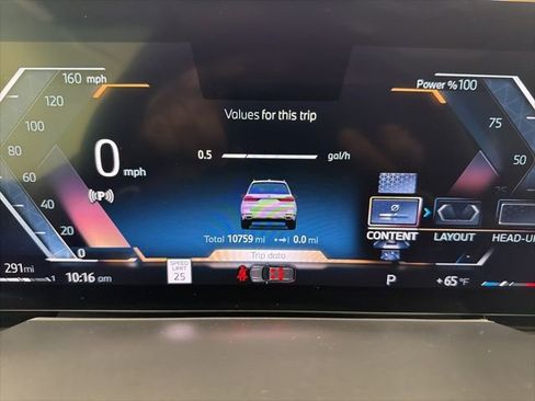 Used 2025 BMW X7 xDrive40i w/ Parking Assistance Package image 35