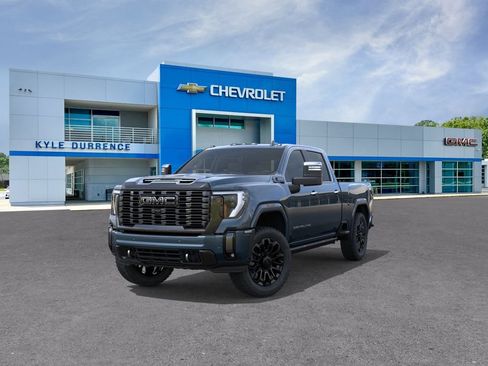 New 2026 GMC Sierra 2500 Denali Ultimate w/ LPO, Black Badging Package AWD/4WD image 39