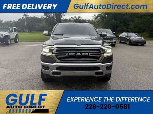 Used 2021 RAM 1500 Laramie AWD/4WD image 2