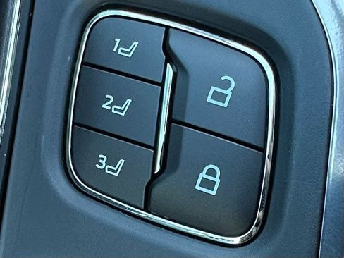 New 2025 Ford F150 King Ranch w/ FX4 Off-Road Package image 50