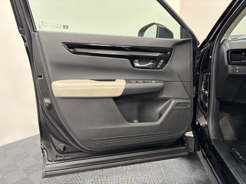 Certified 2025 Honda CR-V EX-L image 29