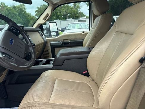 Used 2013 Ford F250 Lariat w/ Chrome Pkg AWD/4WD image 8