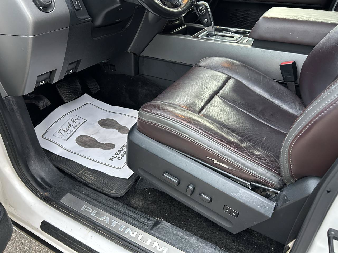 Used 2015 Ford Expedition Platinum AWD/4WD image 10