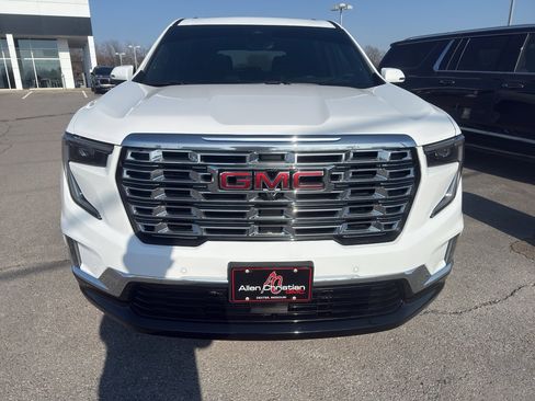 Used 2025 GMC Acadia Denali w/ Super Cruise Package image 3