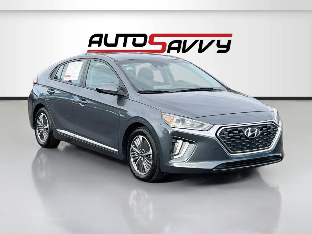 Used 2020 Hyundai Ioniq SE FWD image 1