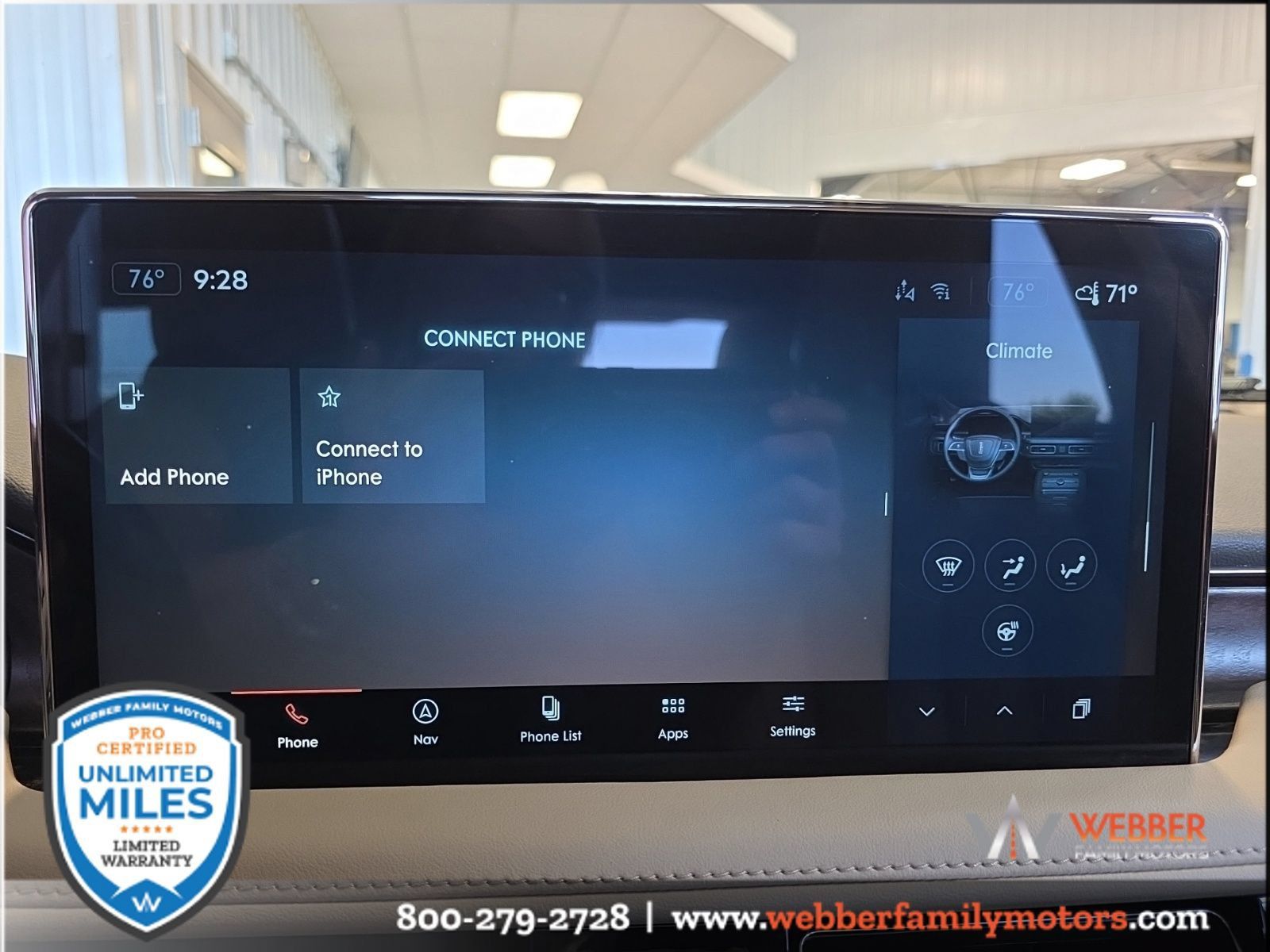 Used 2023 Lincoln Nautilus Reserve w/ Luxury Package AWD/4WD image 24