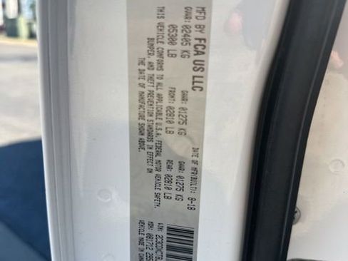 Used 2018 Dodge Charger R/T image 41