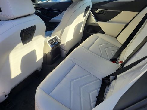 New 2026 BMW 530i xDrive w/ Convenience Package image 31