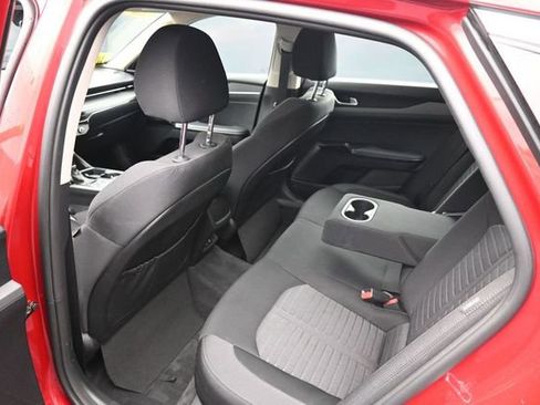 Used 2025 Kia K5 LXS FWD image 26