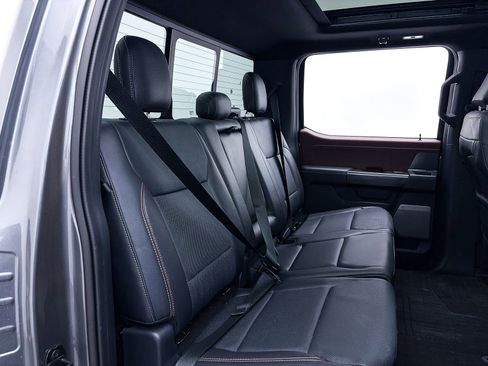 Used 2021 Ford F150 Lariat image 41