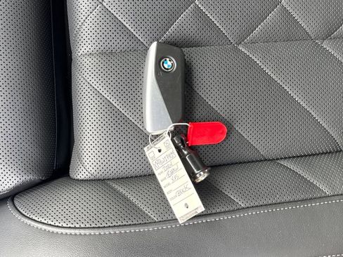 Used 2024 BMW X5 xDrive40i w/ Premium Package image 29