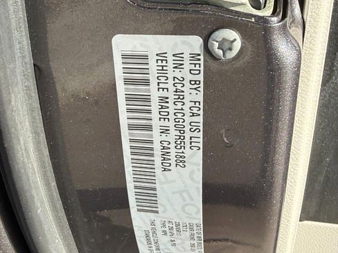 Used 2023 Chrysler Voyager LX image 26