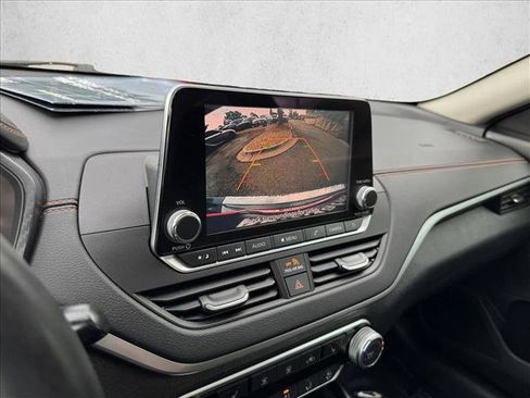 Used 2020 Nissan Altima 2.5 SR w/ Premium Package AWD/4WD image 14