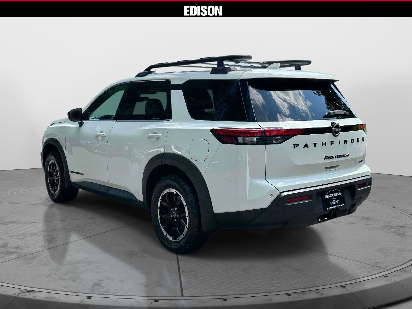 Used 2023 Nissan Pathfinder Rock Creek AWD/4WD image 5