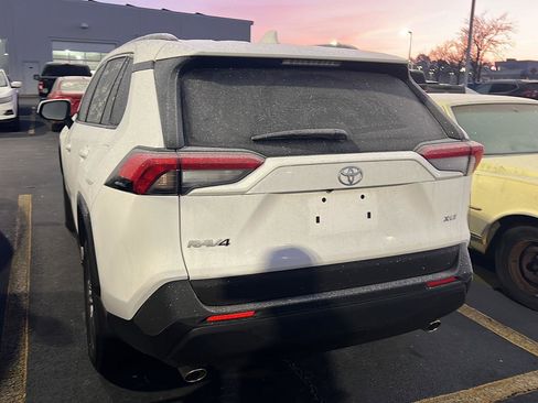Certified 2025 Toyota RAV4 XLE image 10