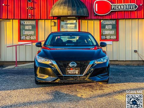 Used 2020 Nissan Sentra SV image 3