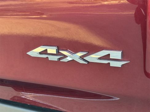 Used 2022 RAM 1500 Laramie image 13