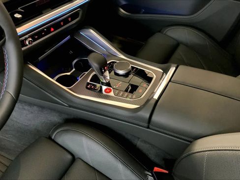 Used 2026 BMW XM Label Red image 17