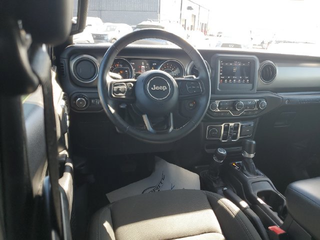 Used 2019 Jeep Wrangler Unlimited Sport S AWD/4WD image 9