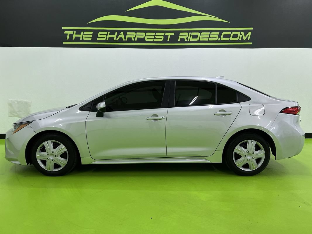 Used 2023 Toyota Corolla LE FWD image 6