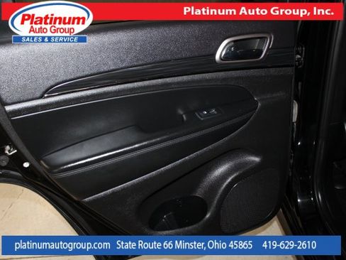 Used 2019 Jeep Grand Cherokee Limited X image 31