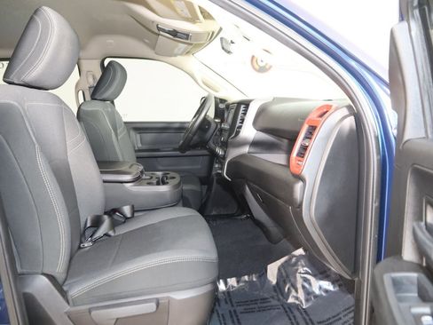 Used 2020 RAM 3500 Tradesman image 11