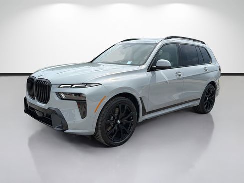 New 2027 BMW X7 xDrive40i w/ M Sport Package AWD/4WD image 7