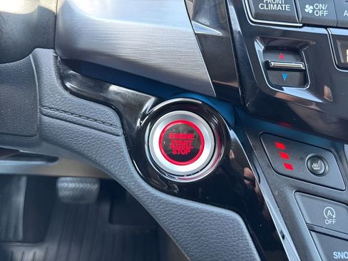 Used 2023 Honda Odyssey Touring image 25