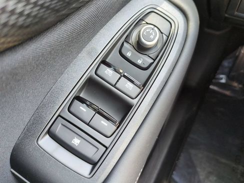 Used 2025 Subaru Outback Premium AWD/4WD image 18