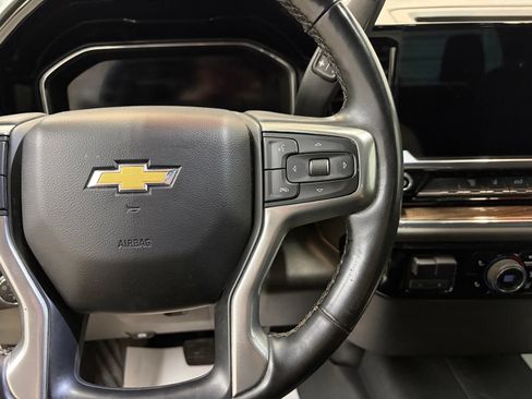 Used 2024 Chevrolet Silverado 2500 LT AWD/4WD image 15