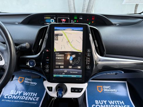 Used 2018 Toyota Prius Prime Premium w/ Carpet Mat Package FWD image 27