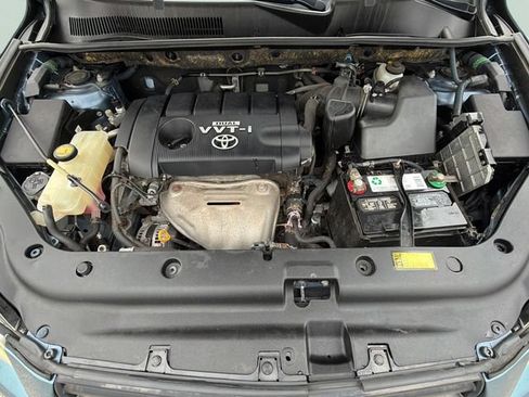 Used 2011 Toyota RAV4 4WD w/ Base L4 Extra Value Pkg image 28