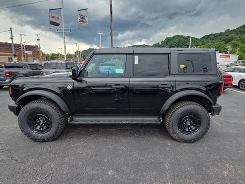 New 2026 Ford Bronco Outer Banks w/ Sasquatch Package AWD/4WD image 4