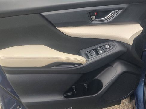 Used 2019 Subaru Ascent Premium AWD/4WD image 5