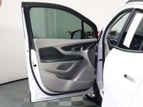 Used 2016 Buick Encore FWD image 24