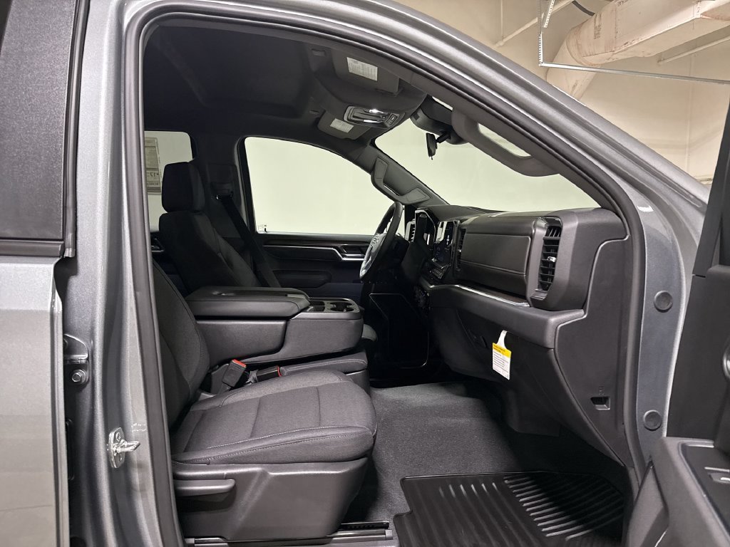 New 2026 Chevrolet Silverado 1500 RST w/ Z71 Off-Road Package AWD/4WD image 22