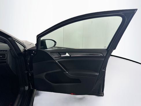 Used 2017 Volkswagen GTI S FWD image 28