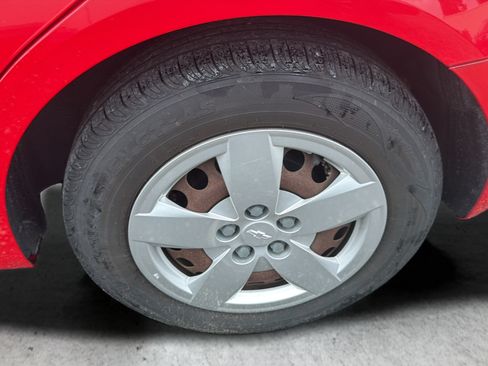 Used 2015 Chevrolet Sonic LS FWD image 23
