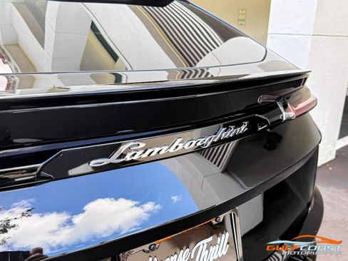 Used 2024 Lamborghini Urus S image 61