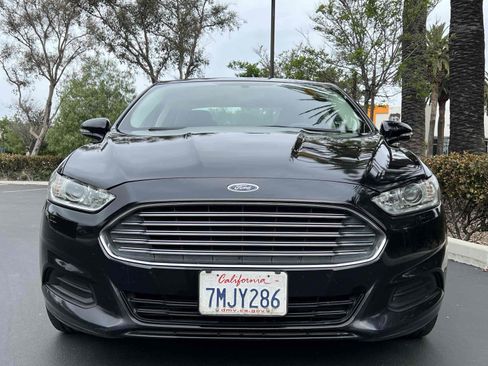 Used 2016 Ford Fusion SE image 47