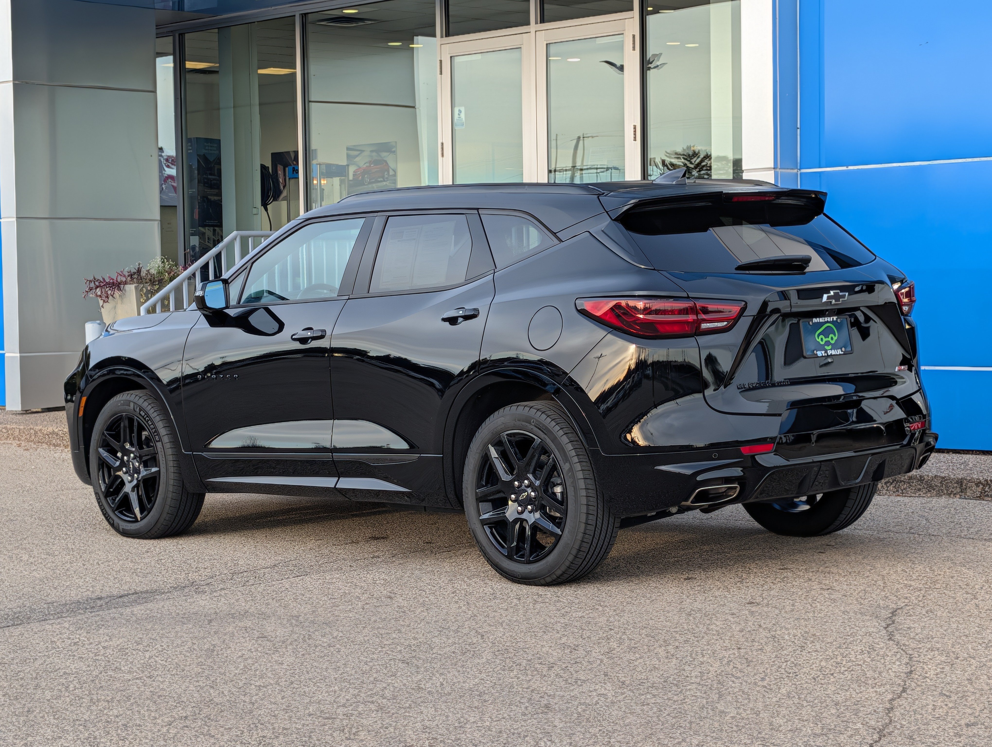 Certified 2025 Chevrolet Blazer RS w/ Driver Confidence II Package AWD/4WD image 4