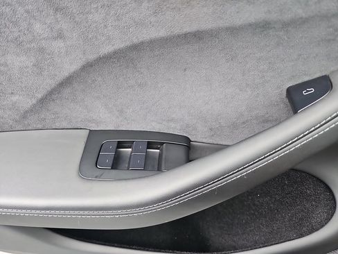 Used 2024 Tesla Model 3 Long Range AWD/4WD image 27