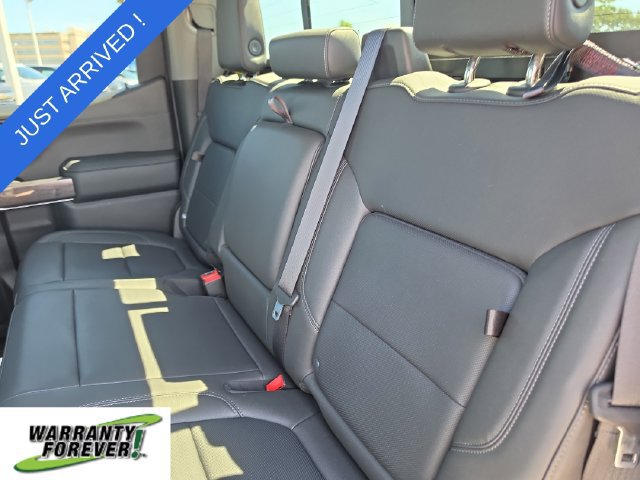 Used 2022 Chevrolet Silverado 1500 LTZ w/ LTZ Convenience Package II RWD image 10