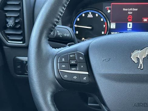 Used 2023 Ford Bronco Sport Heritage Limited image 9