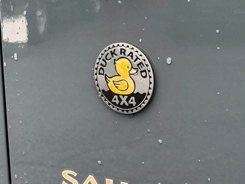 Used 2015 Jeep Wrangler Unlimited Sahara w/ Connectivity Group image 36