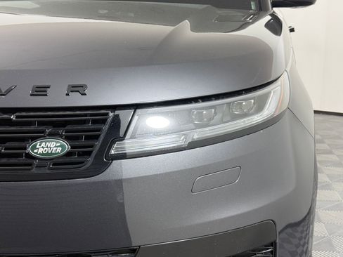 New 2026 Land Rover Range Rover Sport Dynamic SE image 11