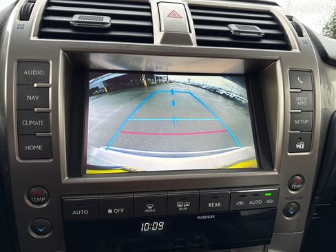 Used 2014 Lexus GX 460 Luxury image 28