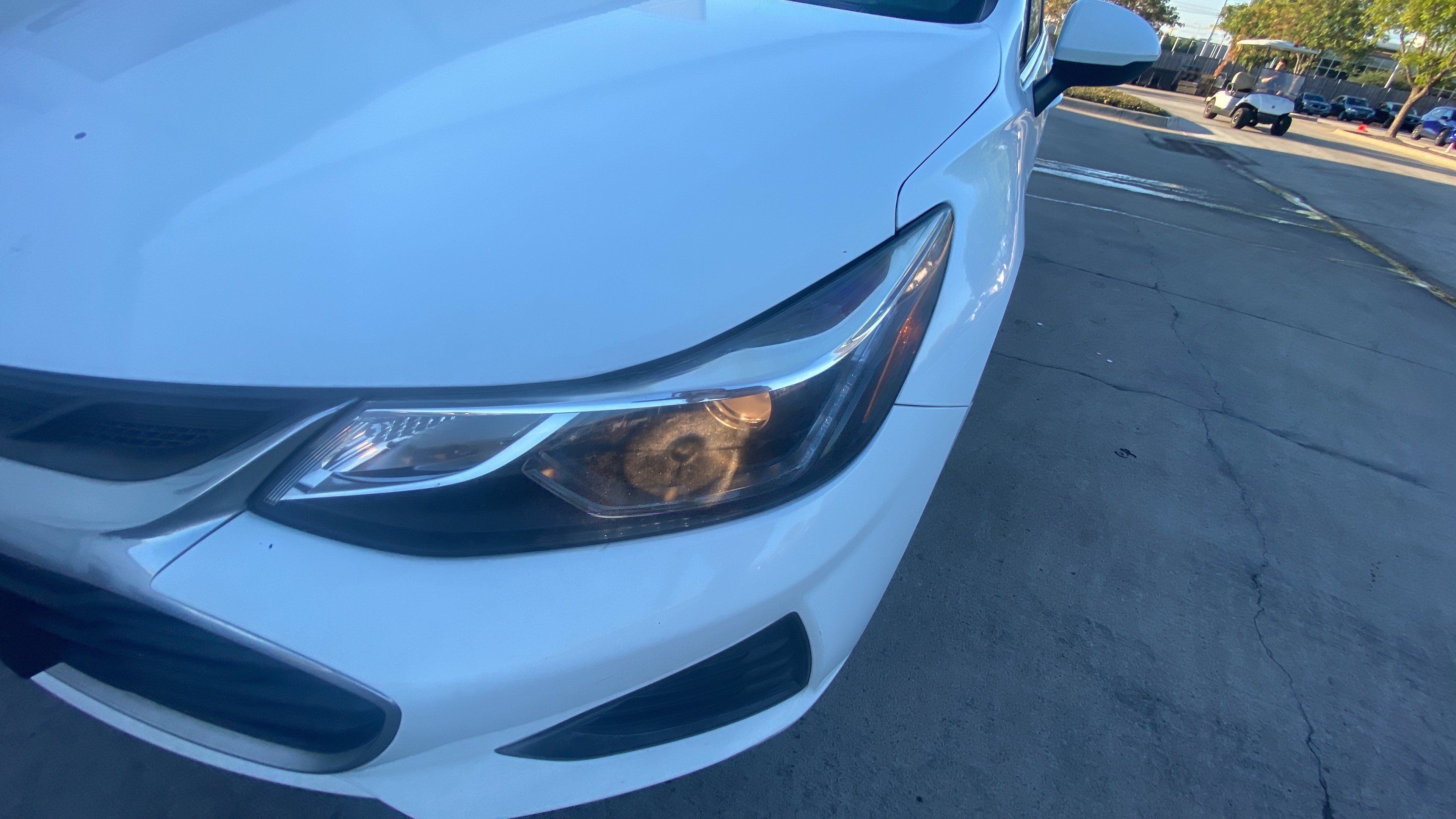 Used 2019 Chevrolet Cruze LT FWD image 31