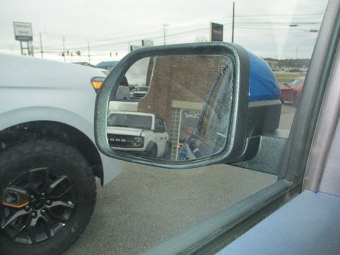 Used 2022 Ford Maverick Lariat image 18