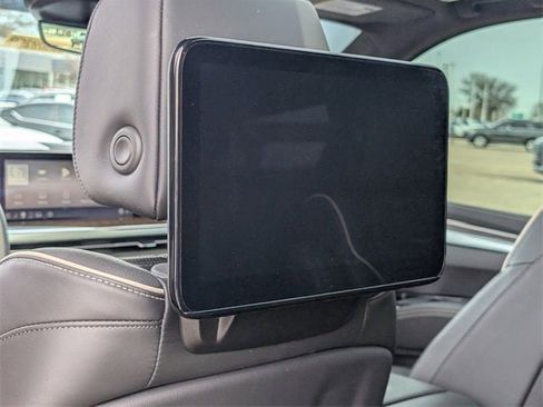 Used 2026 Cadillac Escalade Platinum Sport w/ LPO, ONYX Package image 29